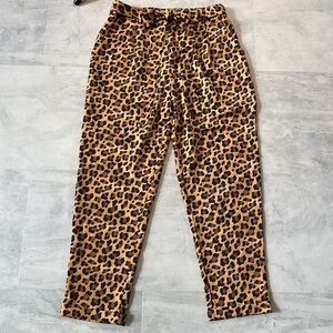 Lacy ami  pants  Cropped  High Waisted   Pull-on Animal Print    NWOT Size S